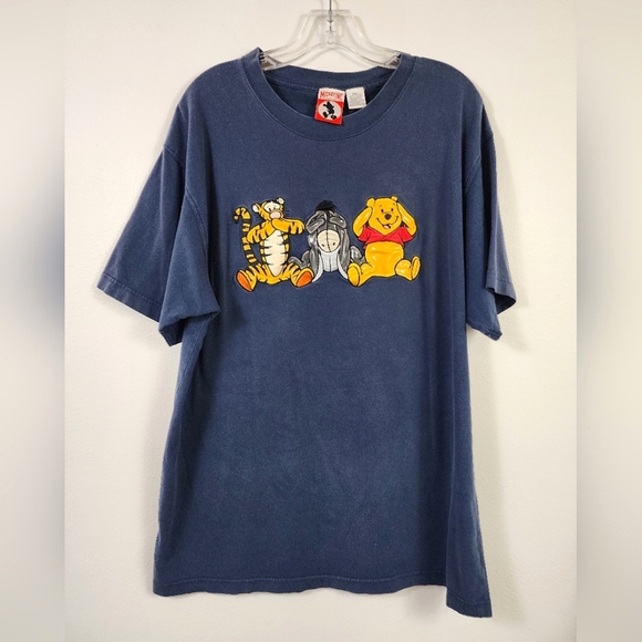 Disney Women’s Blue Vintage T-Shirt with Winnie the Pooh Characters, sz XXL - Picture 1 of 7